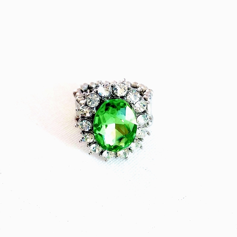 Vintage Green Silver Rhinestones Stretch Band Cocktail Ring